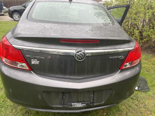 Photo 5 of 5 of 2011 Buick Regal CXL